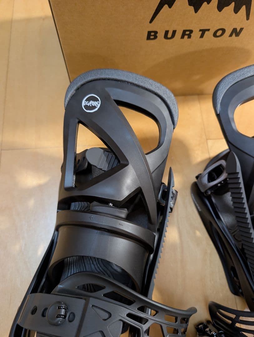 み*き様 ウィメンズ バートン スノーボードバインディング スクライブ ブラック