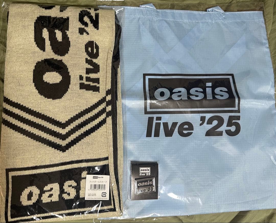 oasis オアシス　マフラー　タオル　エコバッグ　ピンズ　日本　東京 ツアー