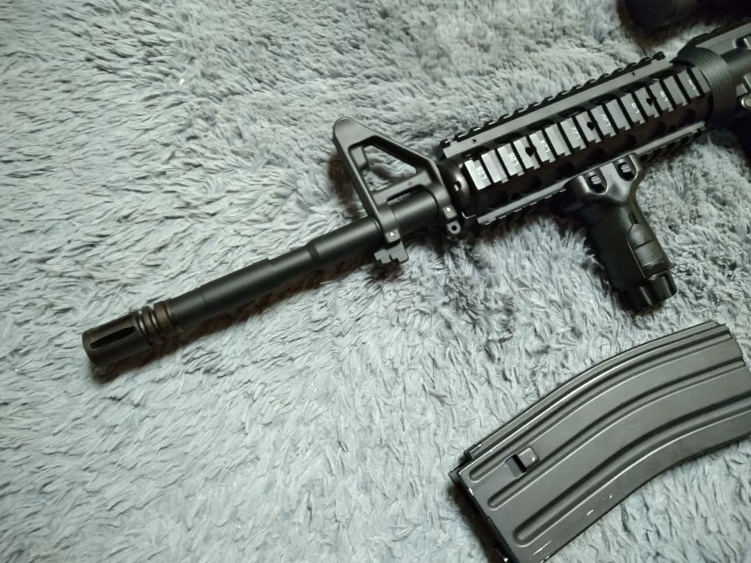 東京マルイ M4 SOPMOD 次世代電動ガン