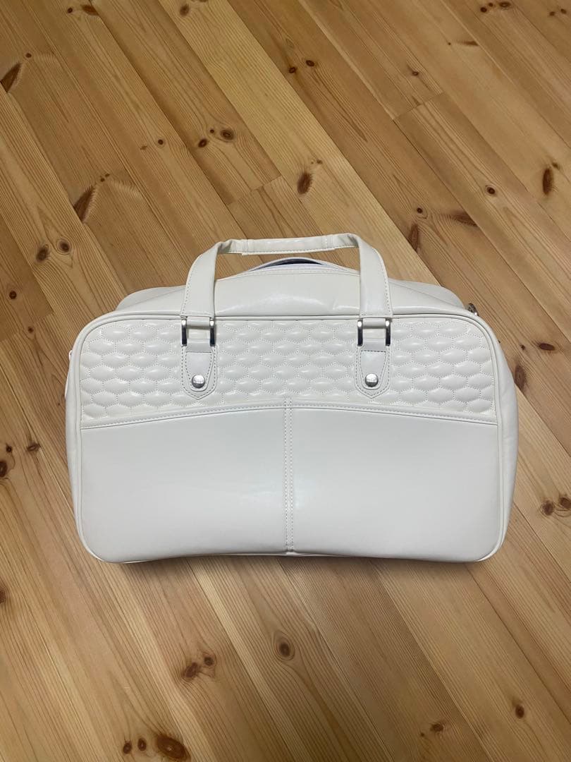 アウディAudiボストンバッグ