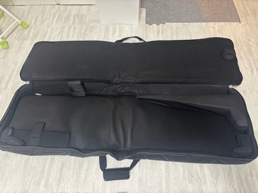 Roland AX-Edge-B (ブラック) 49鍵盤 ショルダーキーボード