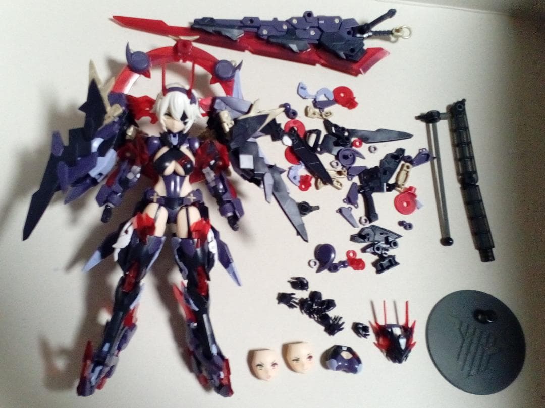 送料込 美プラ完成品 コトブキヤ メガミデバイス 皇巫 スサノヲ