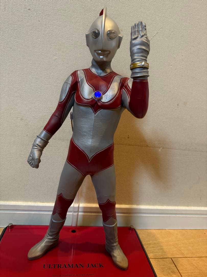 帰ってきたウルトラマン　海外版フィギュア 約43cm