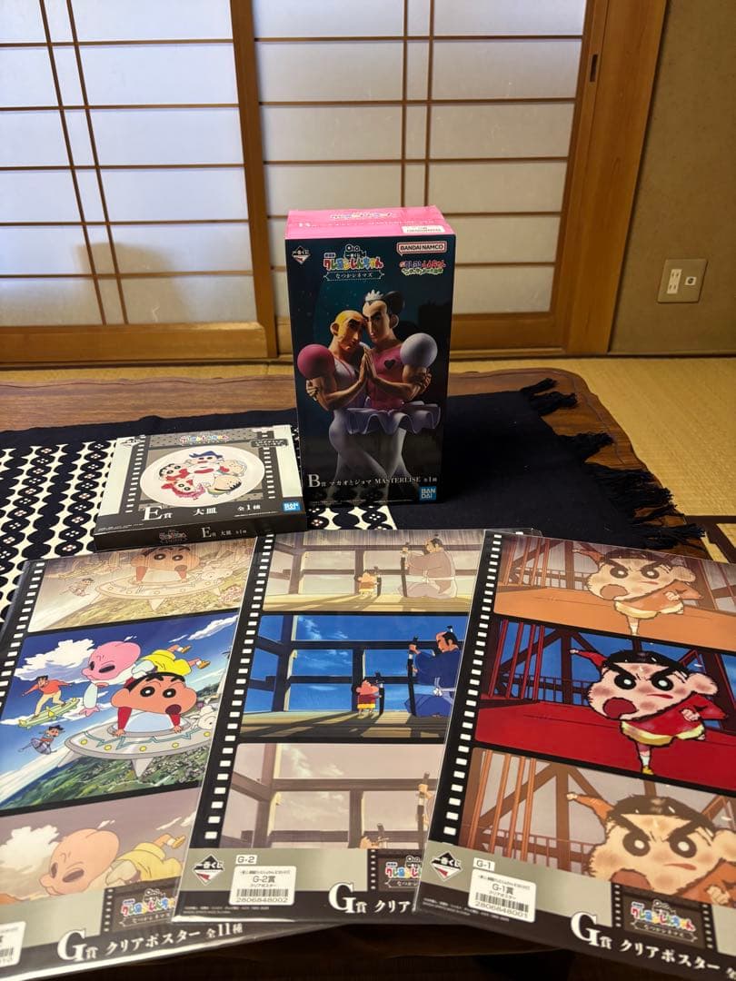 クレヨンしんちゃん 一番くじ なつかシネマズ　B賞 マカオとジョマ フィギュア