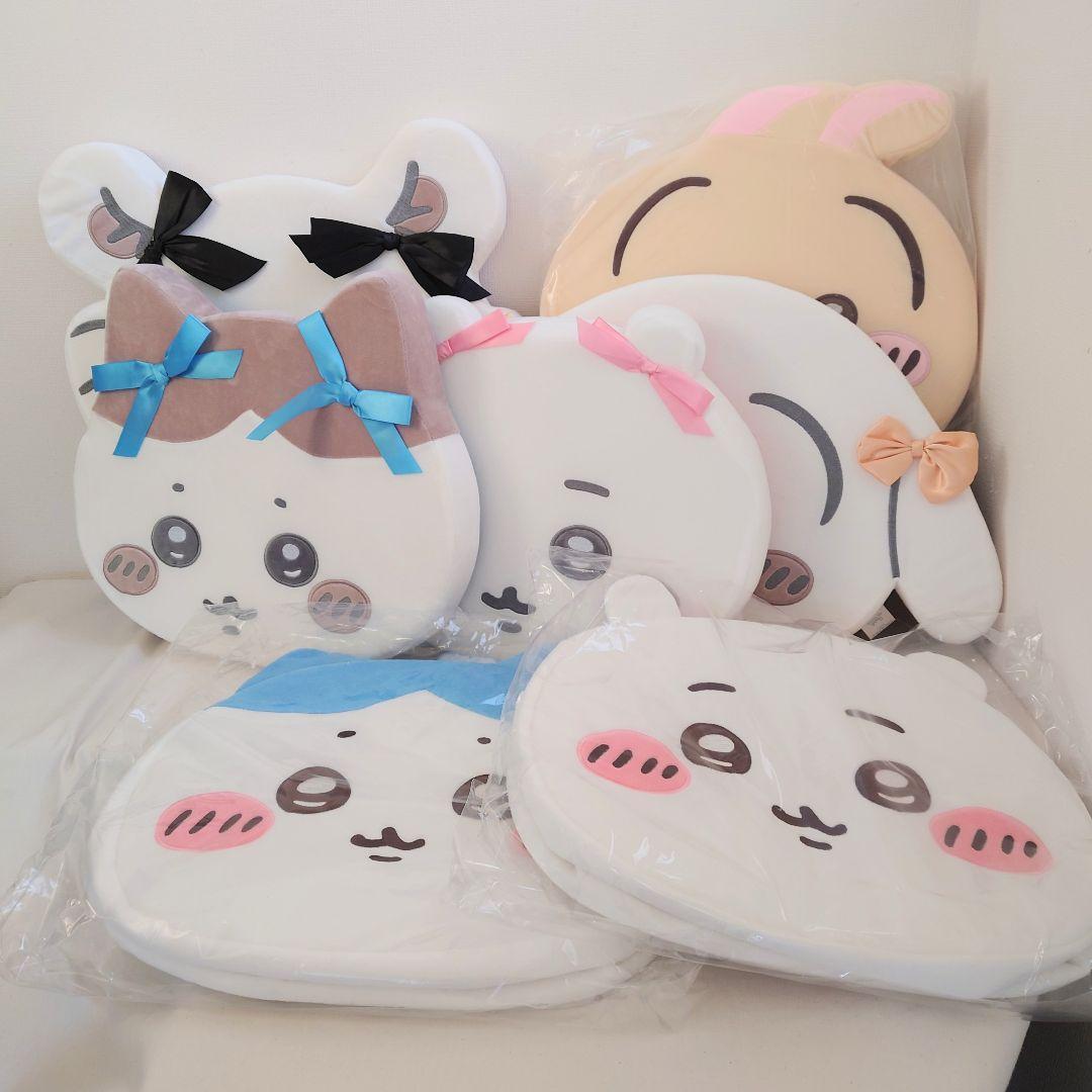 ちいかわ　低反発クッション　リボン　おかおBIGボストンバッグ