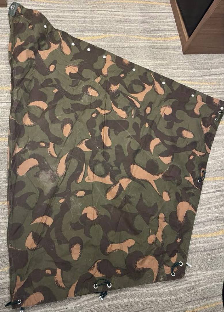 ハンガリー軍　パリパリ 軍幕　ポンチョテント　1 枚