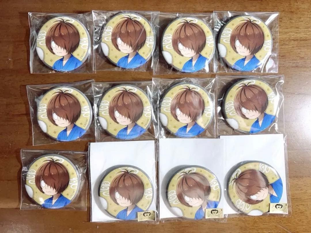 【お値下げ中1/31まで】ゲゲゲの謎　鬼太郎 缶バッジ12個＆アクスタ3個