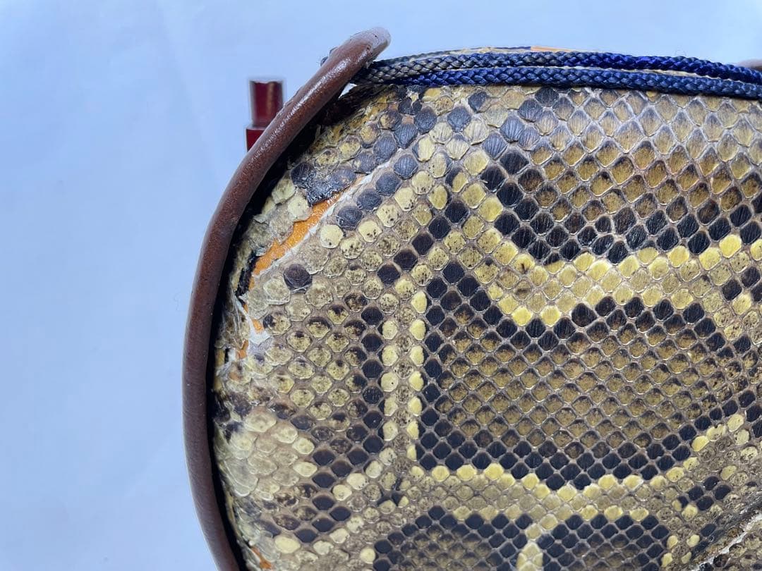 沖縄三線 本皮1枚張り 黒木系棹