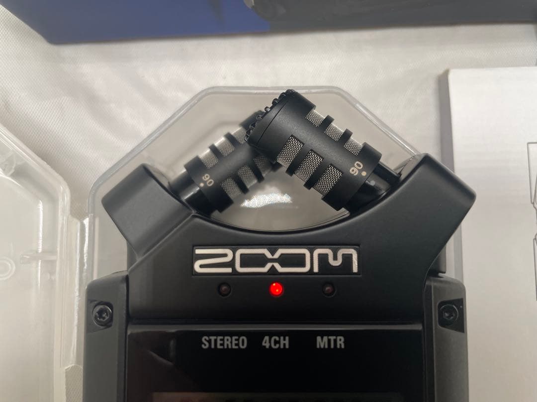 ZOOM H4n Pro ハンディレコーダー