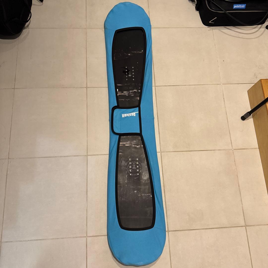 【週末値下げ】D FOUR スノーボード November 150