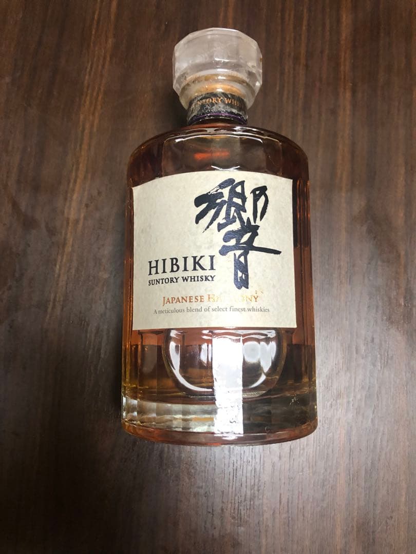 響700ml　Hibiki Japanese Harmony ウイスキー