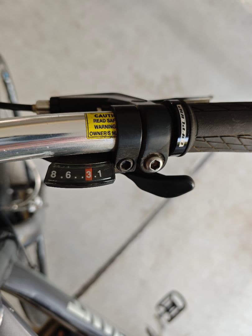 【要整備】GIANT ESCAPE R3 2018