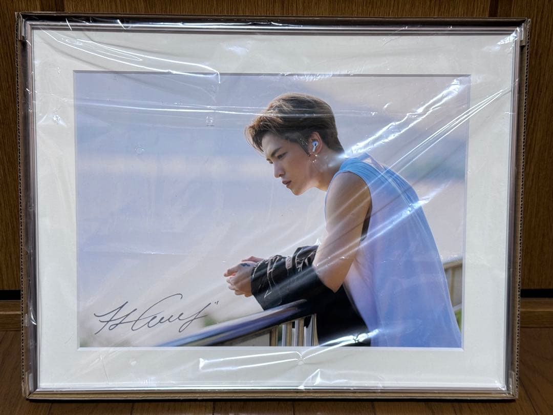 ジェジュン 額装大判フォト 「オン・ザ・ロード」完全受注生産品 サイン入り