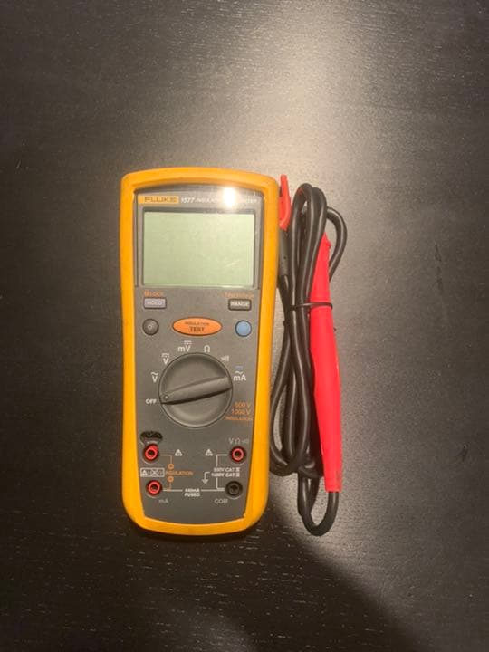 FLUKE 絶縁マルチメーター　1577