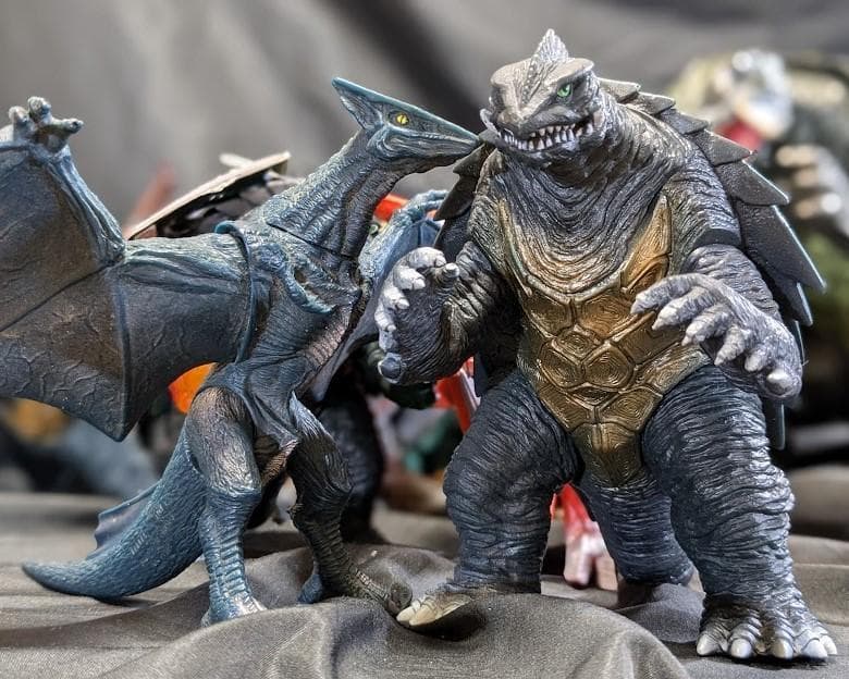 昭和～平成ガメラ＆登場怪獣（バンダイ）＆ビッグサイズソフビ他１７体セット＋３
