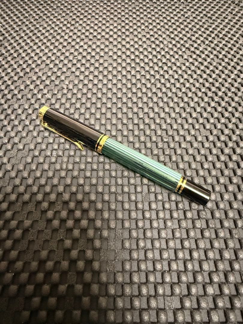 【即日発送】ペリカンM300、ケース、インク、箱付き