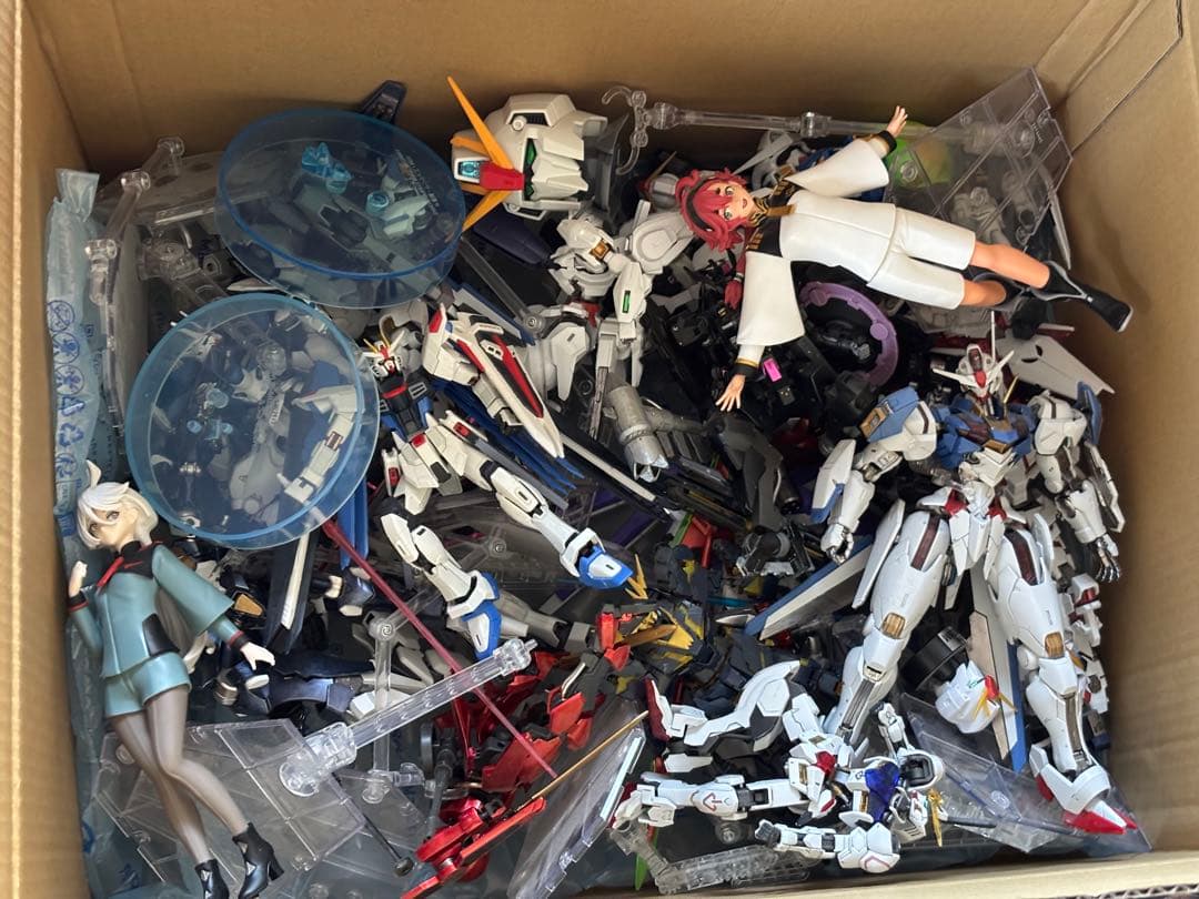 ガンプラ　まとめ売り　組み立て済み　ジャンク　水星　他