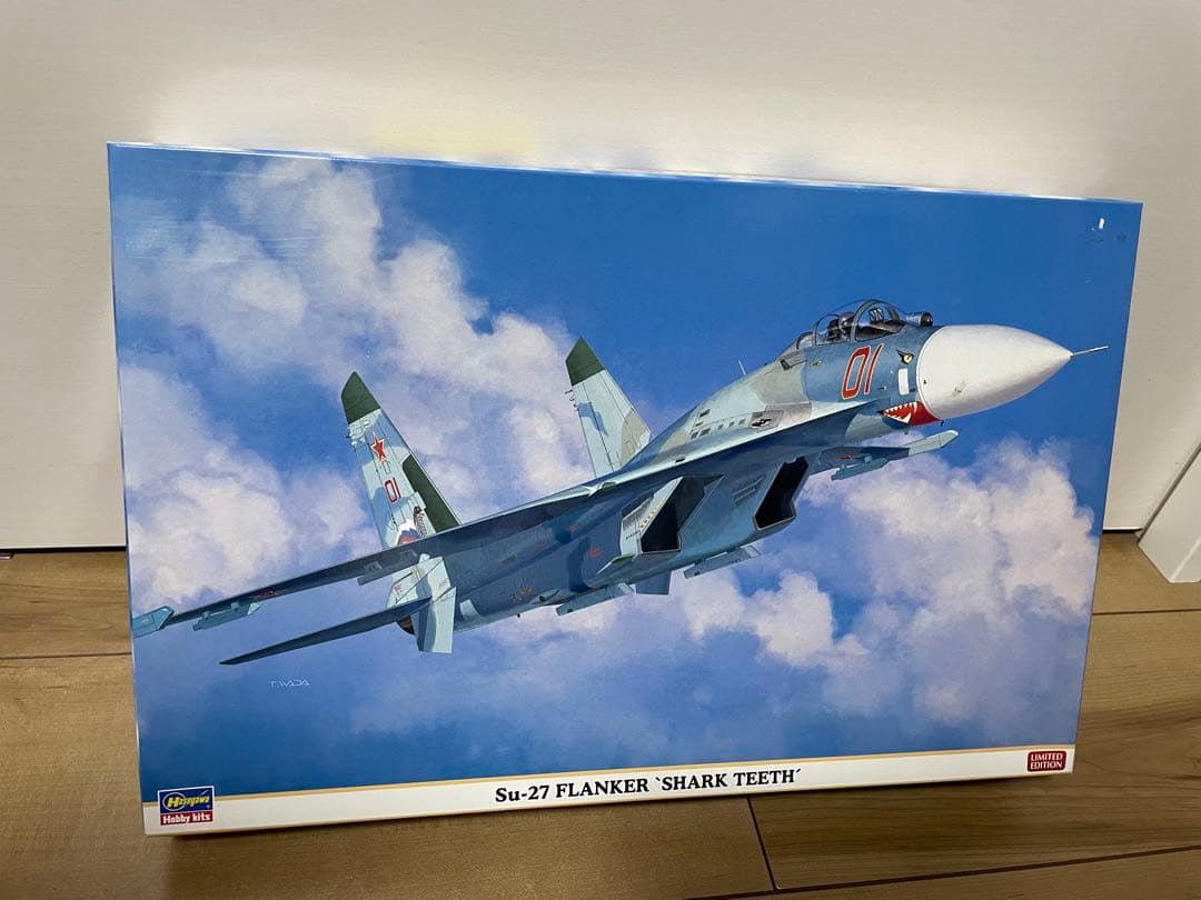ハセガワ 1/72 Su-27 フランカー シャークティース