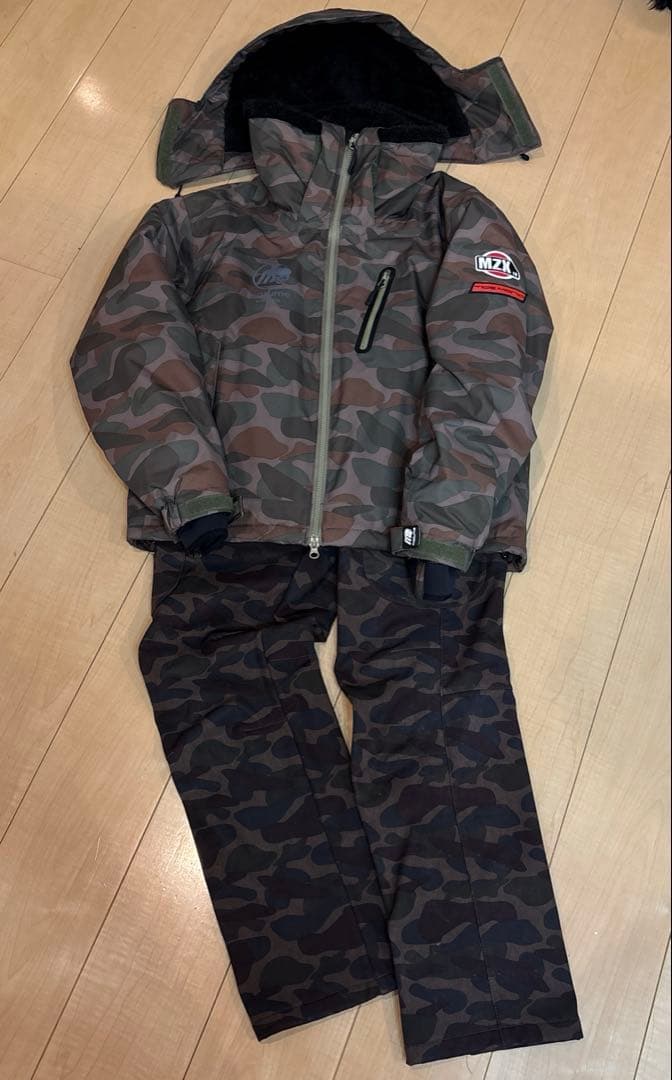 mazume マヅメ防寒着 上下セット⭐︎used