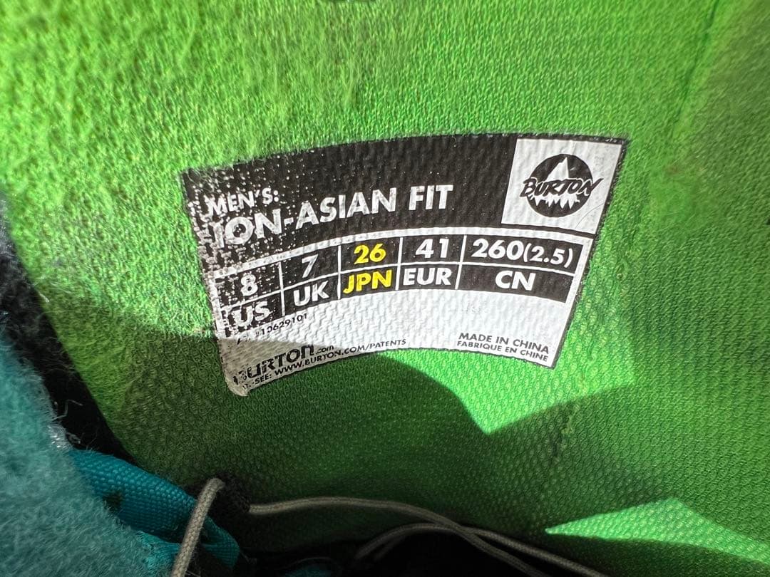 中古品！Burton Ion ASIAN FIT スノーボードブーツ　２６．０