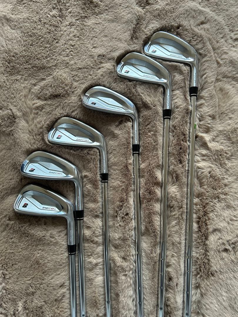 美品　ブリヂストン　242CB+ アイアンセット 6本　おまけシャフト付き！