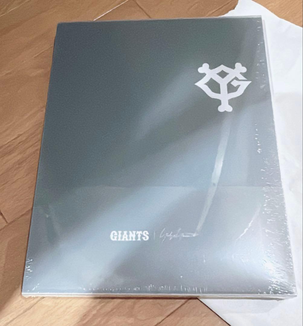 再値下げ！新品・巨人・写真集