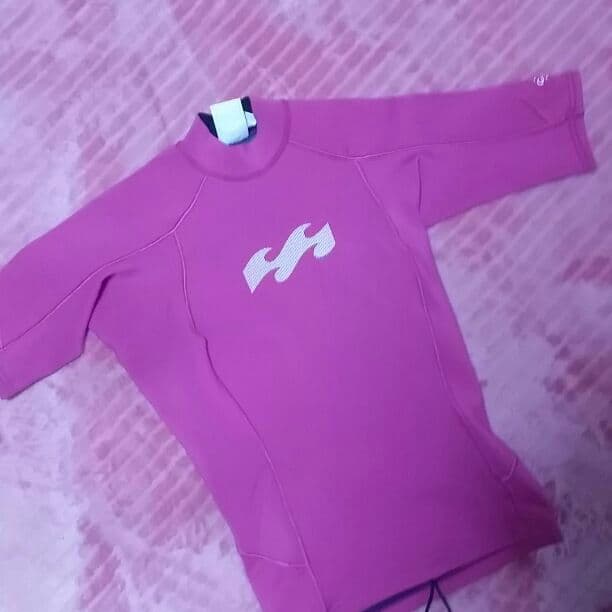 サーフィンウェア