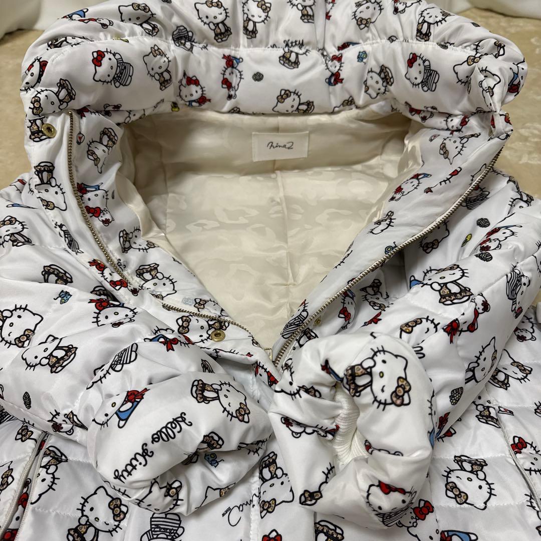 ニーナミュウ　ハローキティ　ダウンコート　サイズS
