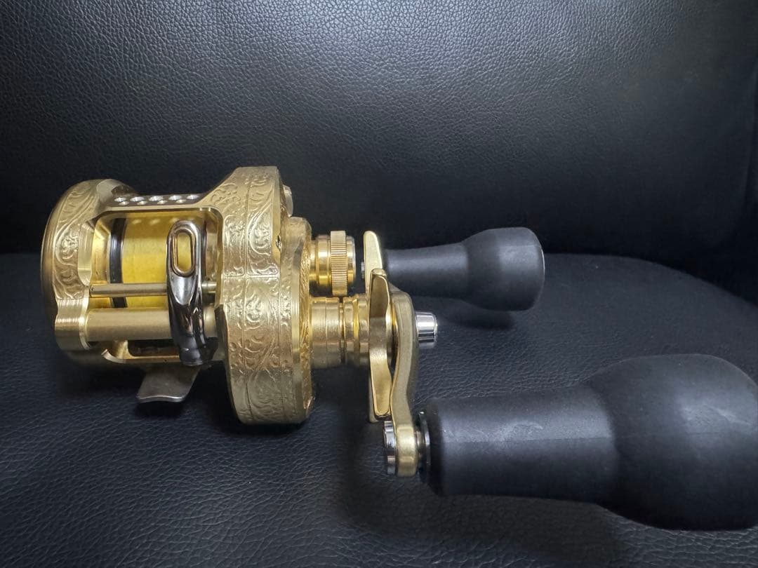 SHIMANO カルカッタコンクエストMD301XGLH