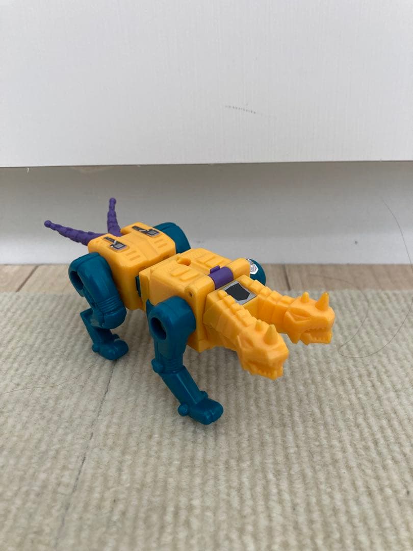 トランスフォーマー テラートロン 追撃兵 シナーツイン　レア