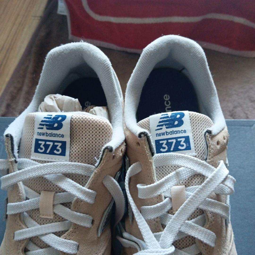 New Balance　373  ベージュ
