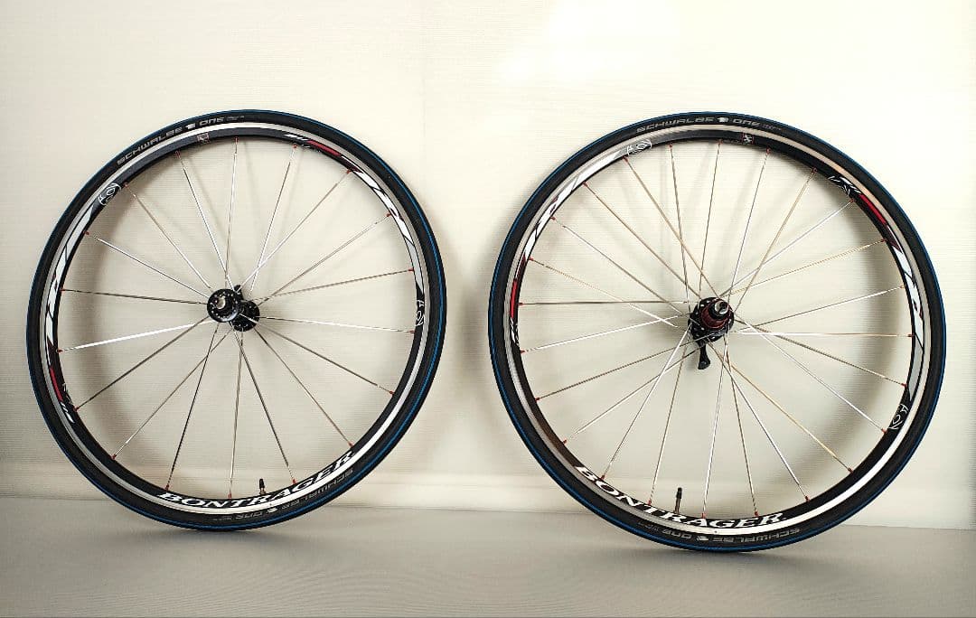 ボントレガー ホイール RACE LITE レースライト　１０S　前後セット