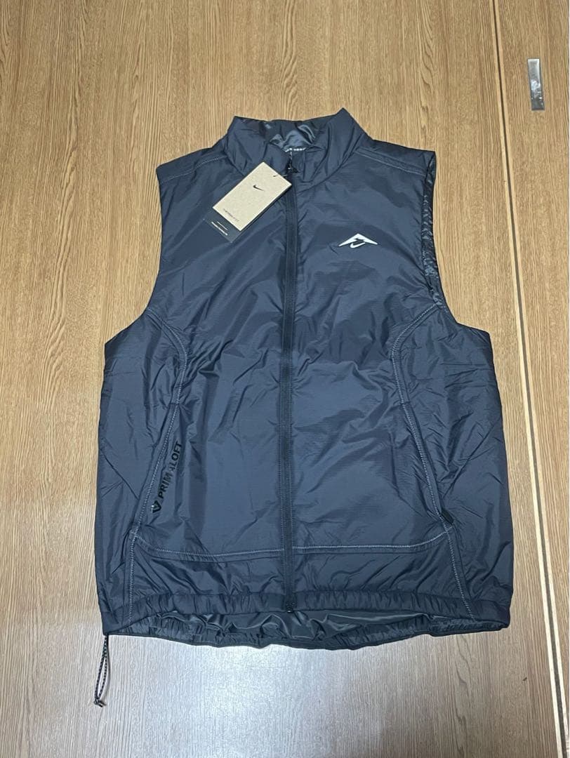 S ナイキ ランディビジョン エアロレイヤー ベスト FZ0002-010
