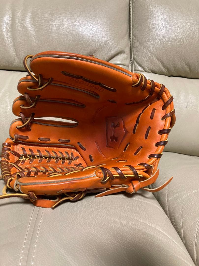 Under Armour 硬式野球グローブオレンジ　松田宣浩モデル【美品】