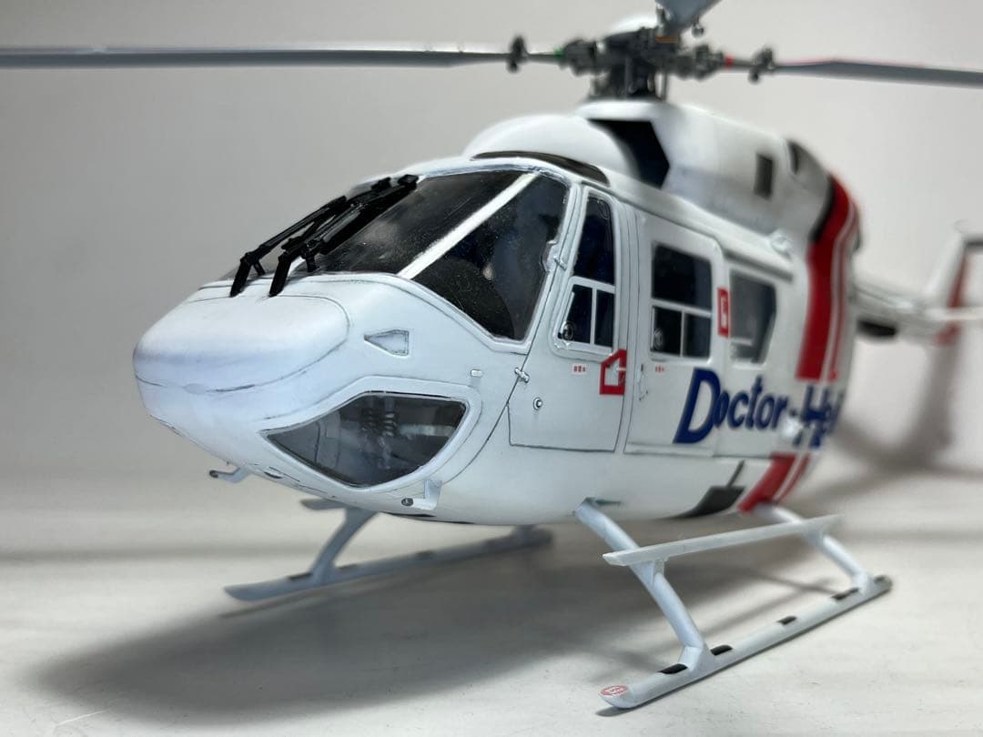 ハセガワ　1/32 BK-117 Doctor-Heli （完成品）