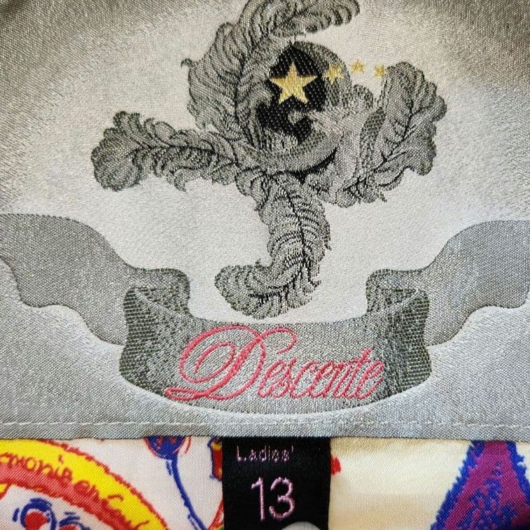 デサントレディーズスキーウエア　フード付　ツナギ　レッグカバー　グローブ