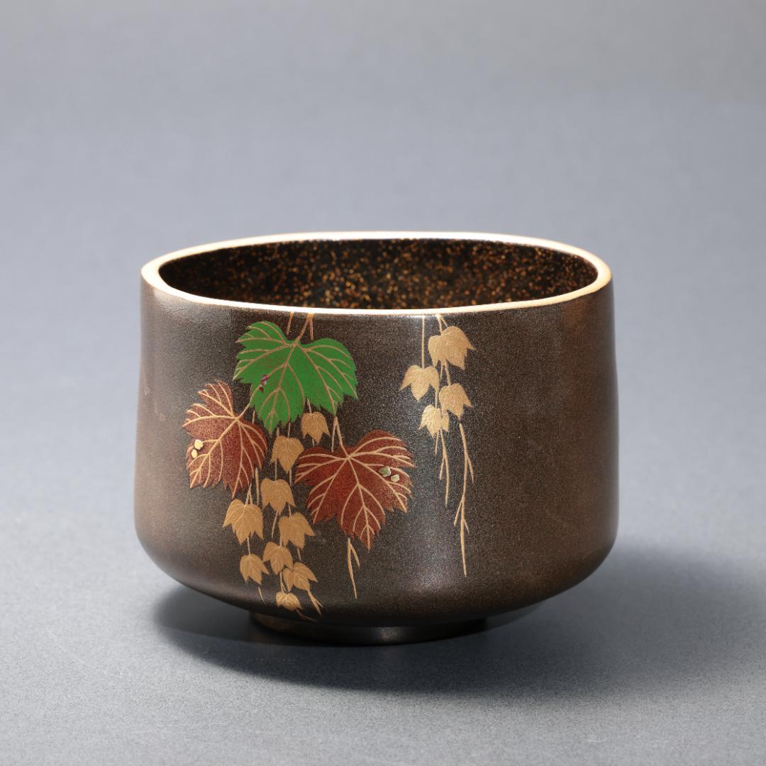 【茶道具】乾漆　抹茶碗　蔦蒔絵　銀錆塗　漆塗　共箱　R1586N3