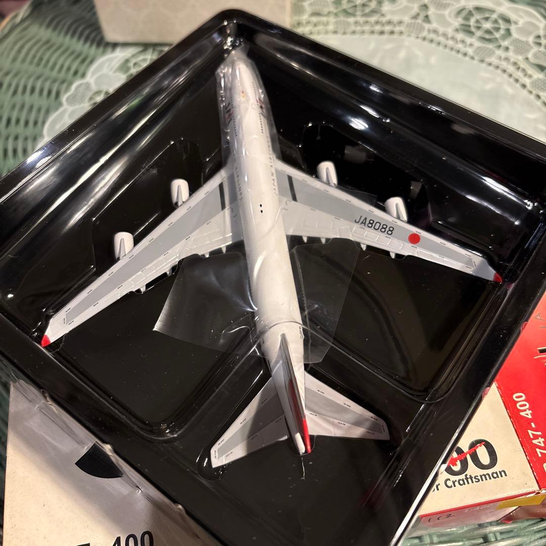 112 JAL B 747-400 1:400スケール