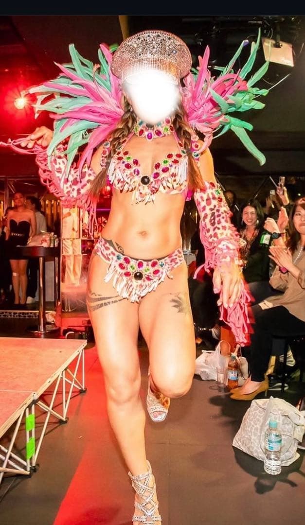 ダンス衣装/サンバ/パフォーマンス/ピンク系ステージ衣装