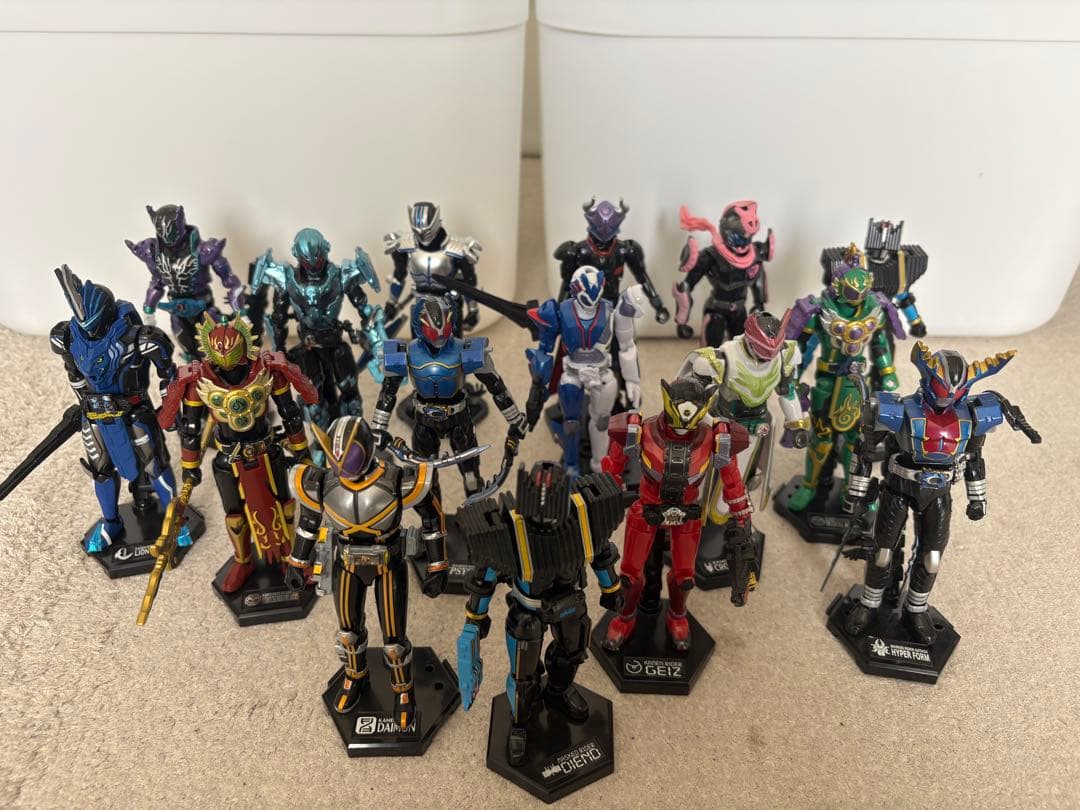 So do chronicle 仮面ライダー フィギュア アウトサイダーズ