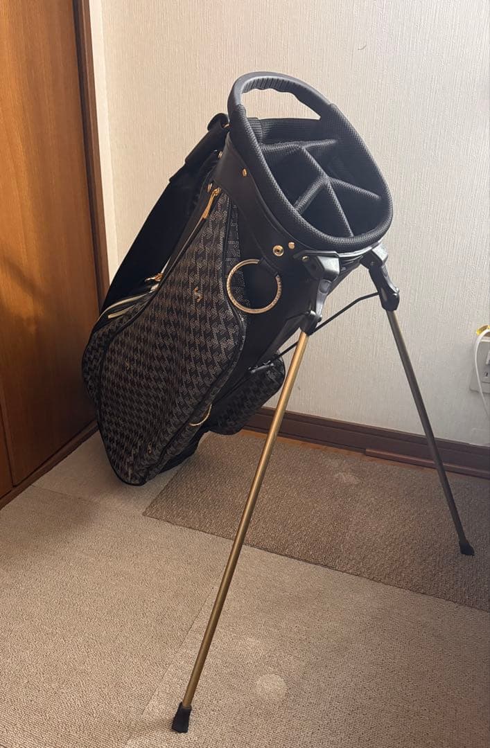 Resurrectionキャディバッグ Pavo No.2 ダークブラック