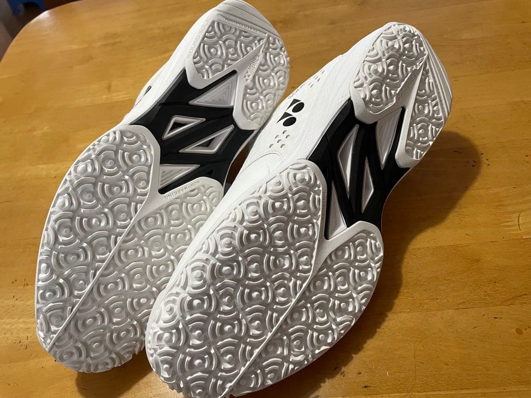 パワークッション ソニケージ ワイド GC. SHTSCWG白26.5センチ