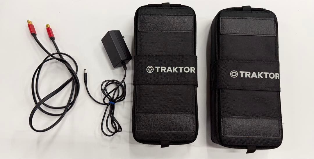 TRAKTOR X1 mk2とZ1 オマケはTRAKTOR PRO4とケース