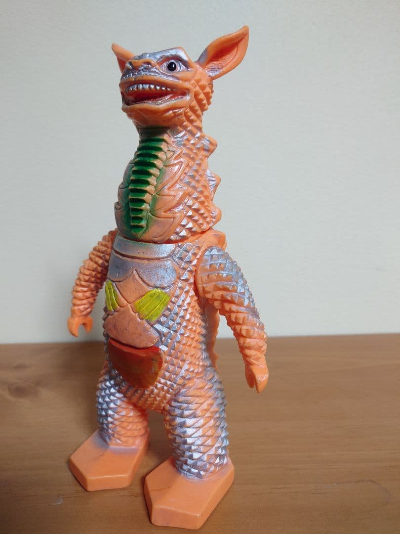 【当時もの美品！】ブルマァク　ソフビ　ギャンゴ　初代ウルトラマン