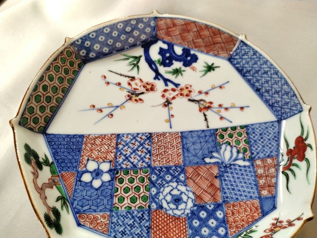 色絵祥瑞　八角形皿　九谷焼　須田菁華作