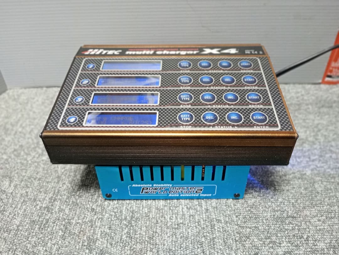 マッチモア安定化電源 ハイテック充電器 X4 セット