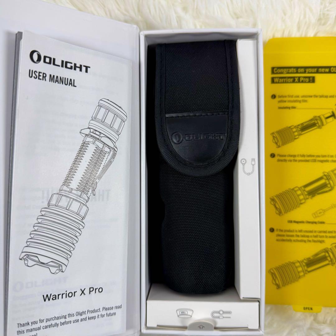 Olight warrior X pro フラッシュライト ブラック