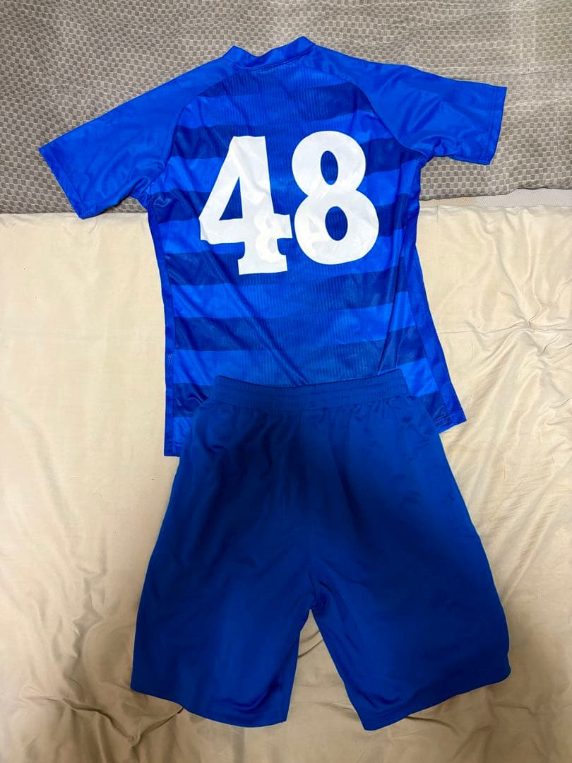 学館浦安高校サッカー部　ユニフォーム　L ホーム&アウェーセット　スパッツ付属