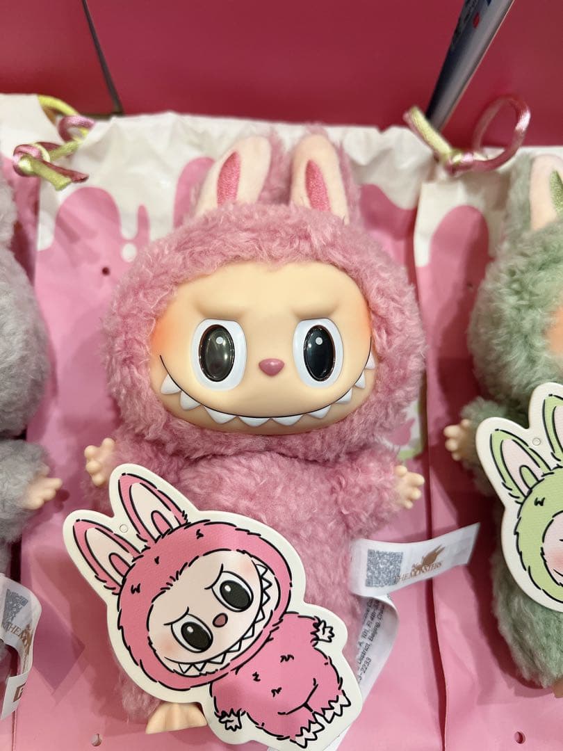 ポップマート　ラブブ　正規品　マカロン　3体セット