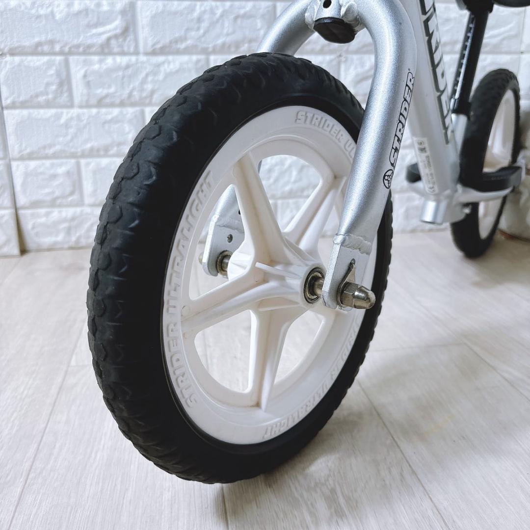 ストライダー プロ シルバー 12インチ 子供 キッズ 幼児用自転車 大人気